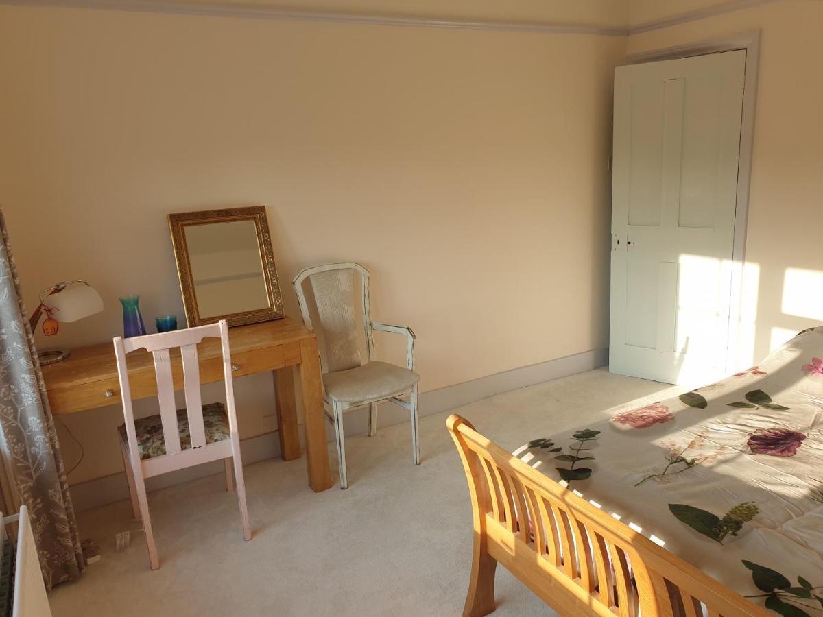 Lotus Pod House Homestay Horsell Exteriör bild